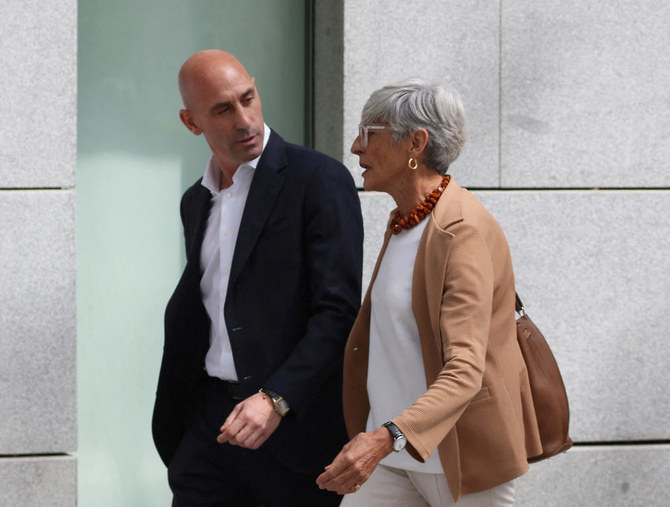 Prosecutor seeks 2-1/2-year jail term for Spain’s ex-football chief Rubiales over kiss