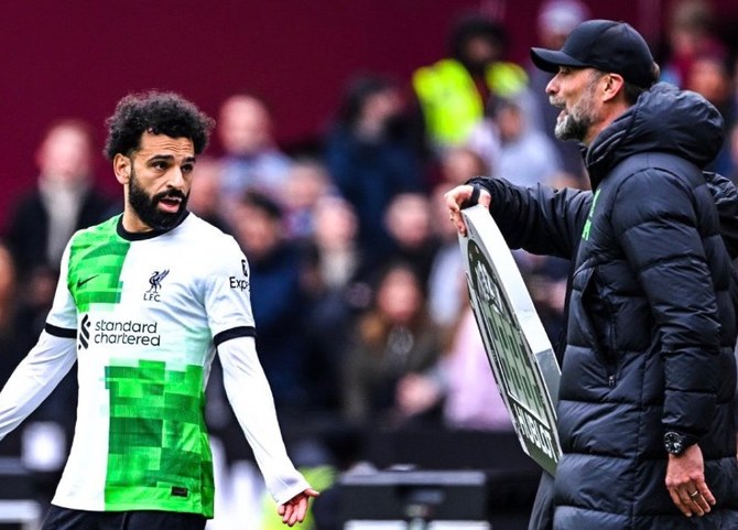 Klopp and Salah involved in touchline spat during Liverpool’s draw at West Ham