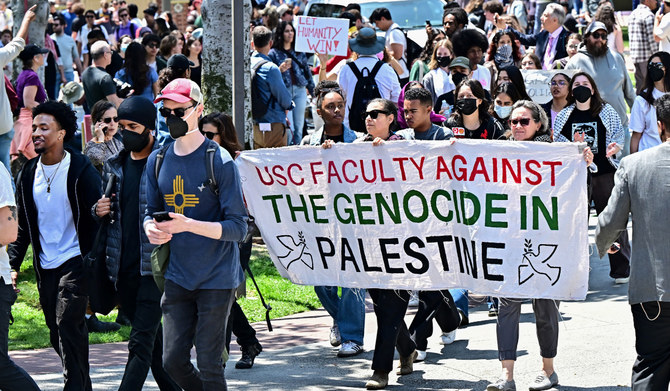 Anti-war protesters leave USC after police arrive, while Northeastern ceremony proceeds calmly