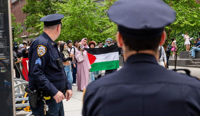 Pro-Palestinian protests dwindle to tiny numbers and subtle defiant acts at US college graduations