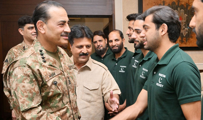 Pakistan’s army chief vows full support for hockey team after silver medal win in Malaysia