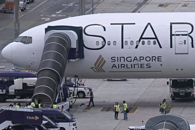 Passengers had seconds to react as turbulence hit Singapore flight