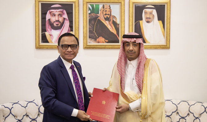 Saudi foreign ministry official receives credentials of new Sri Lanka envoy