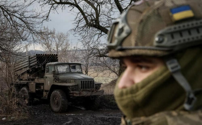 Two killed by Ukrainian attacks in Donetsk and Kherson, Russia says