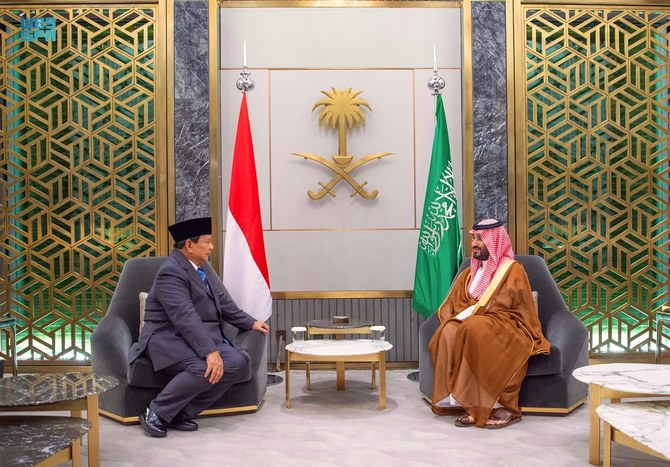 Saudi Crown Prince Mohammed bin Salman receives Indonesian Defense Minister and President-elect Prabowo Subianto in Jeddah.