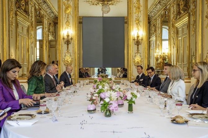 Jordanian king, French president discuss war on Gaza