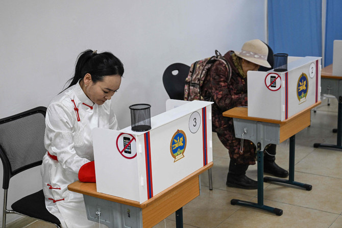 Mongolians vote as anger grows over corruption and economy