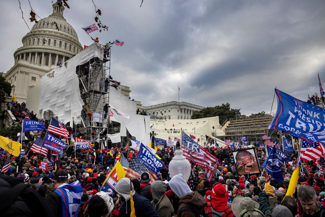 Citing Supreme Court ruling, Trump demands release of imprisoned Jan. 6 rioters 