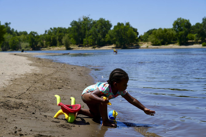 Dangerously high heat builds in California and the south-central United States