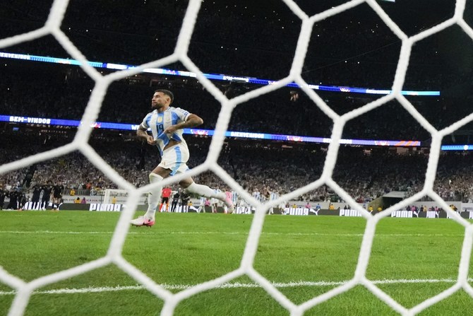 Argentina reach Copa America semifinals, beating Ecuador 4-2 on penalty kicks after 1-1 draw