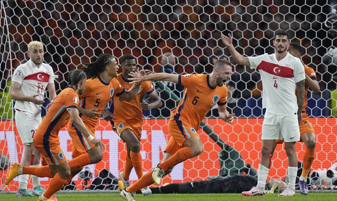 Netherlands mount Euros comeback against Turkey to set up England semi