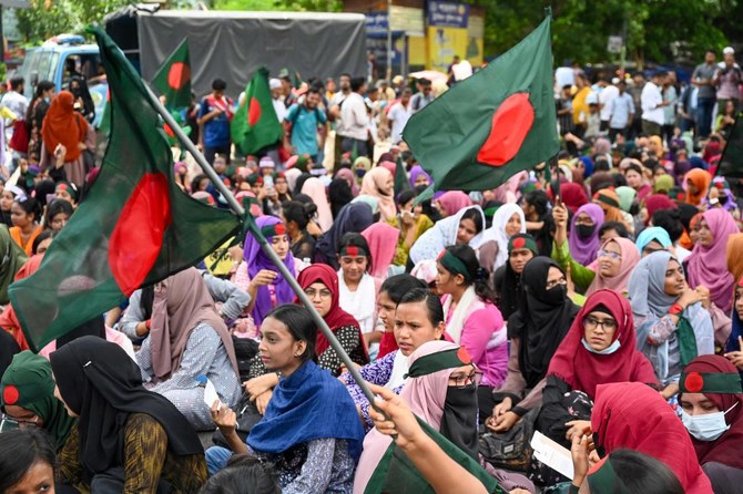 Bangladesh suspends job quotas after student protests