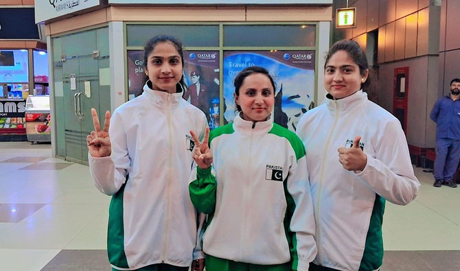 ‘Pride of the nation’: Two Pakistani female weightlifters win eight gold medals in South Africa