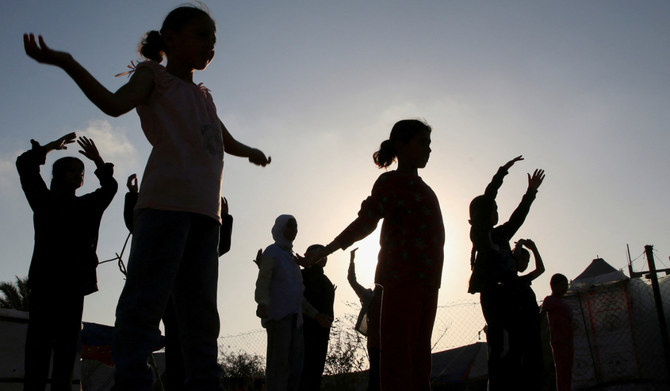 As bombs shatter Gaza, boxing coach emboldens girls