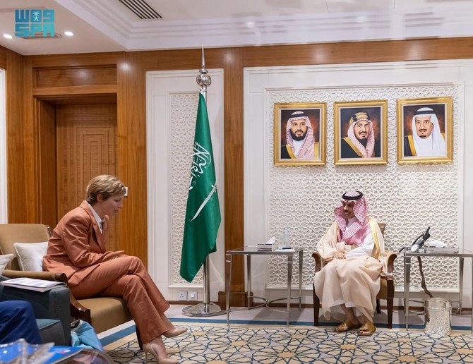 Saudi FM hosts French presidential advisor for Middle East, North Africa