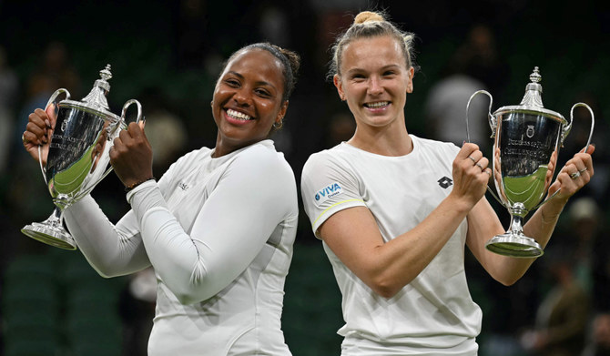 Siniakova and Townsend win women’s doubles title at Wimbledon