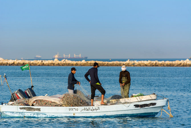 Saudi environment minister launches financial support program to propel fisheries sector