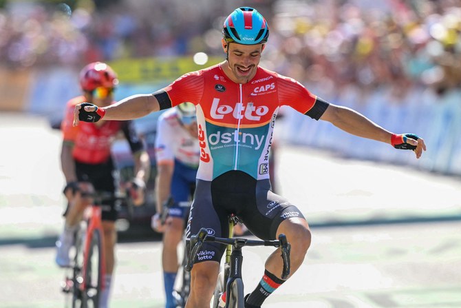 Campenaerts wins a 3-man sprint to take Tour de France stage as Pogacar keeps yellow jersey