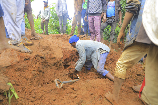 Scramble to send aid after Ethiopia landslide kills over 200