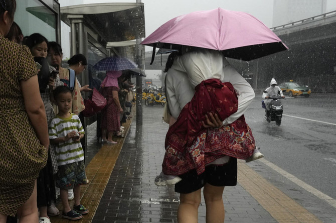 Typhoon Gaemi displaces nearly 300,000 in eastern China