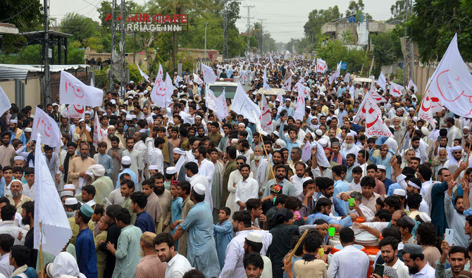 Protesters in northwest Pakistan end weeklong sit-in after CM assures no military operation being launched