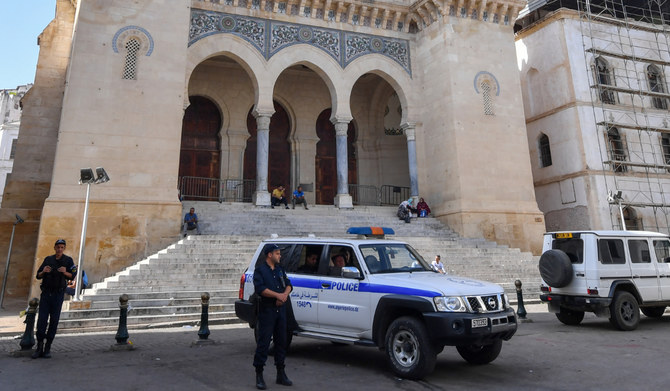 Algerian police stand guard in the capital Algiers on October 31, 2022. (AFP file photo)