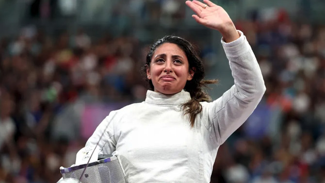 Egyptian fencer competes at Olympics while seven months pregnant