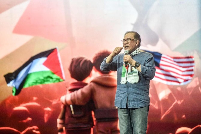Malaysia summons Meta over removed PM posts about Hamas leader