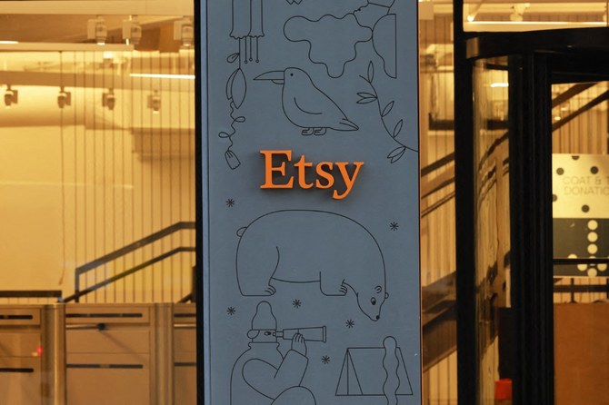 Report finds e-commerce platform Etsy profiting from illegal Israeli settlements