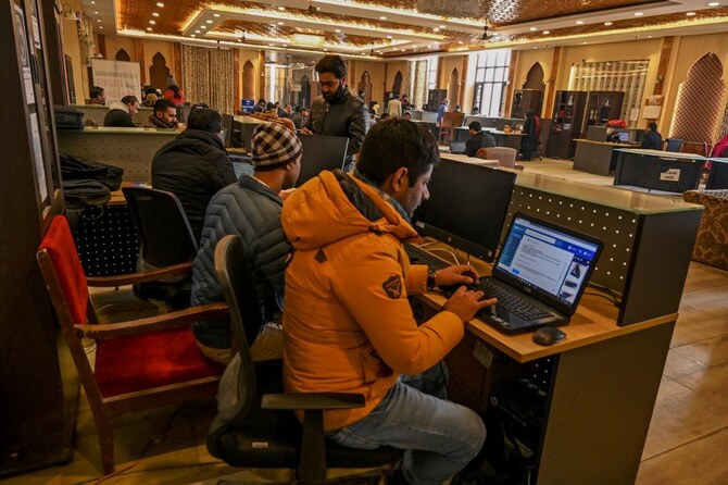 Pakistan’s Internet firewall could cost economy $300 million, association says