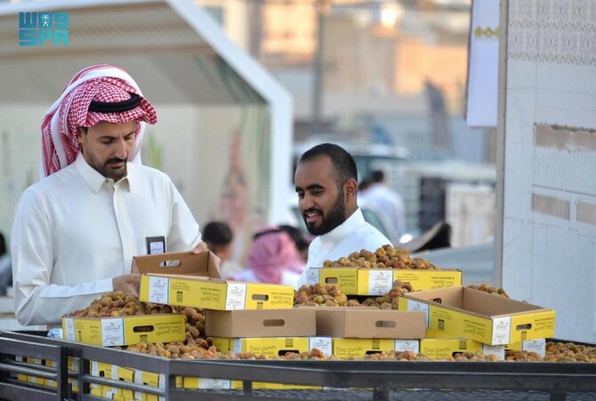 Sukkari dates are in high demand at the Buraidah Dates Carnival. (SPA)