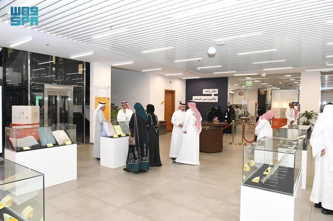 The Asir Manuscripts Exhibition has opened at the House of Culture in the Ahad Rafidah governorate. (SPA)