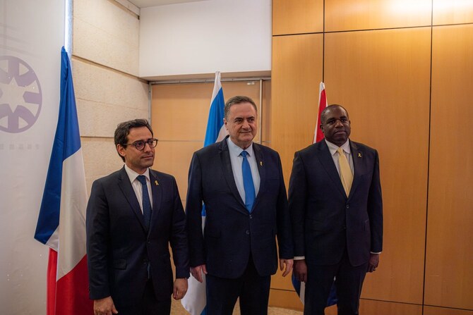 The foreign ministers of France, Israel, and the UK pose for a photo in Jerusalem on August 16, 2024. (@DavidLammy)