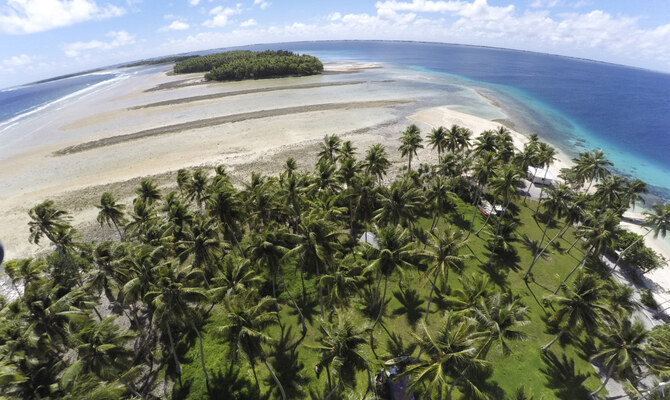 UN chief calls rising seas a ‘worldwide catastrophe’ that especially imperils Pacific paradises