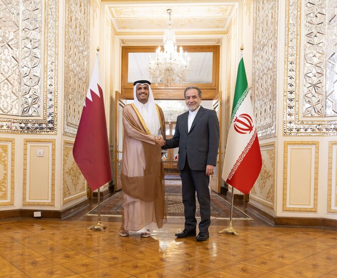 Iran, Qatar foreign ministers discuss Mideast tensions in Tehran