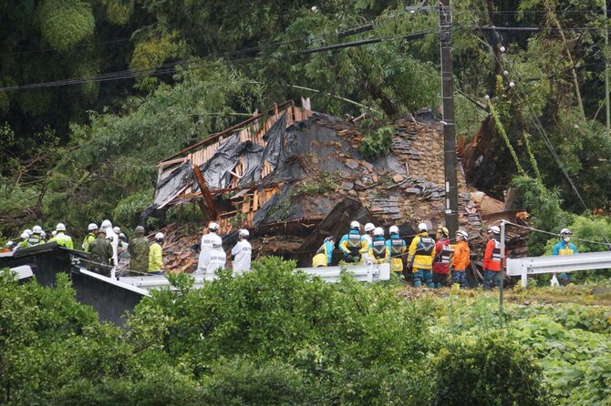 Three missing as ‘extremely strong’ typhoon nears Japan