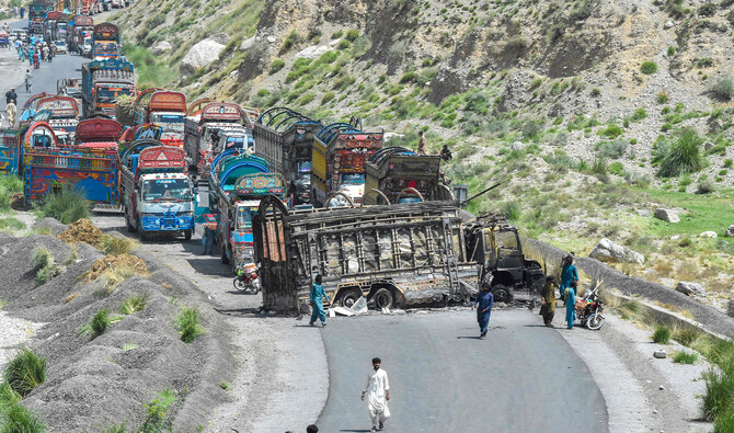 Days after deadly attacks, separatists attempt to capture key highway in southwestern Pakistan