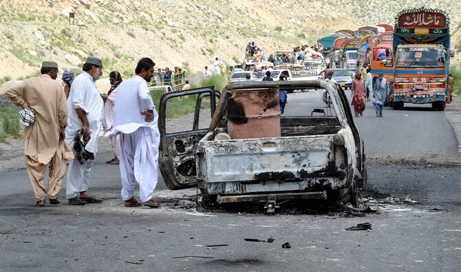 Balochistan CM announces compensation for families of victims in bus killings by separatists