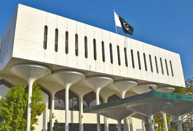 Pakistan’s embassy in UAE extends work hours to assist nationals amid visa amnesty scheme