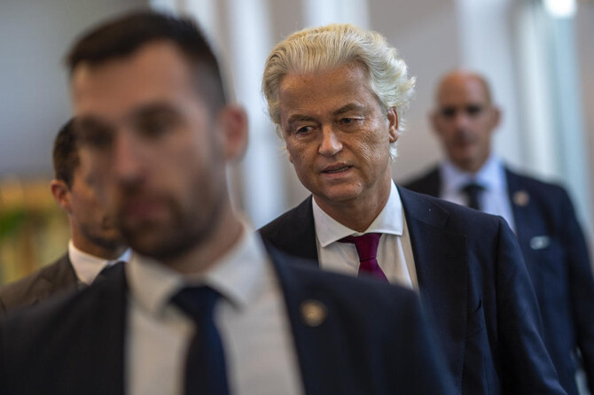 Pakistanis tried for incitement to kill Dutch far-right leader Wilders