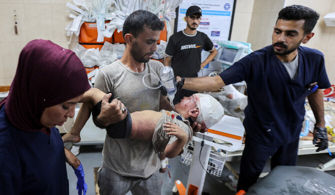 Israeli strikes in Gaza kill 61 as UN pursues vaccinations