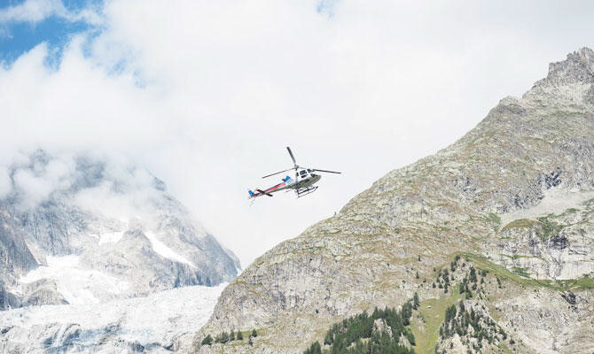 Four Italian and South Korean climbers are found dead close to Mont Blanc’s summit