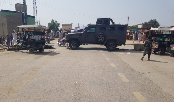 Police protests continue in Lakki Marwat as Bajaur cops boycott polio duty over militant attacks