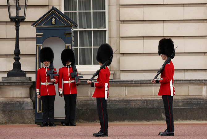 Animal rights groups object to Buckingham Palace guard’s distinctive bearskin caps