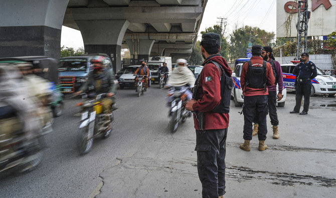 ADB grants $320 million to improve roads in Pakistan’s Khyber Pakhtunkhwa