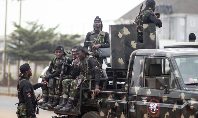 Nigerian army rescues 13 hostages from extremist group