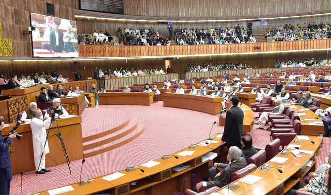 Pakistan parliament adjourned without tabling history-making constitutional amendments on judicial reforms