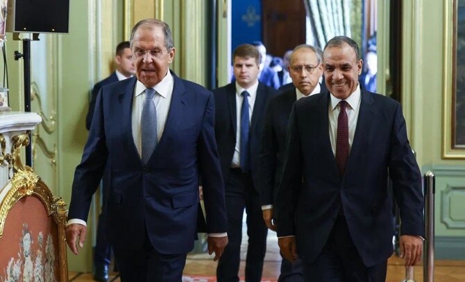 Egypt’s foreign minister visits Moscow to strengthen ties