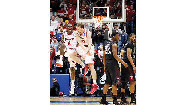 Hoosiers, Buckeyes Survive To Reach NCAA Sweet 16 | Arab News