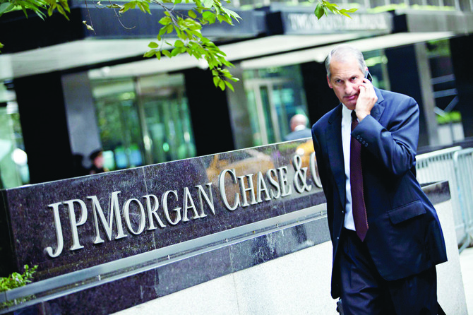 Bad trade costs JPMorgan $ bn | Arab News